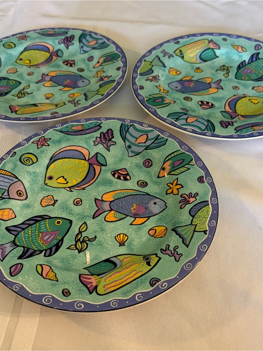 Sakura 3 Caribbean Wave Designed By Sue Zipkin 8” Salad Or Dessert Plates.